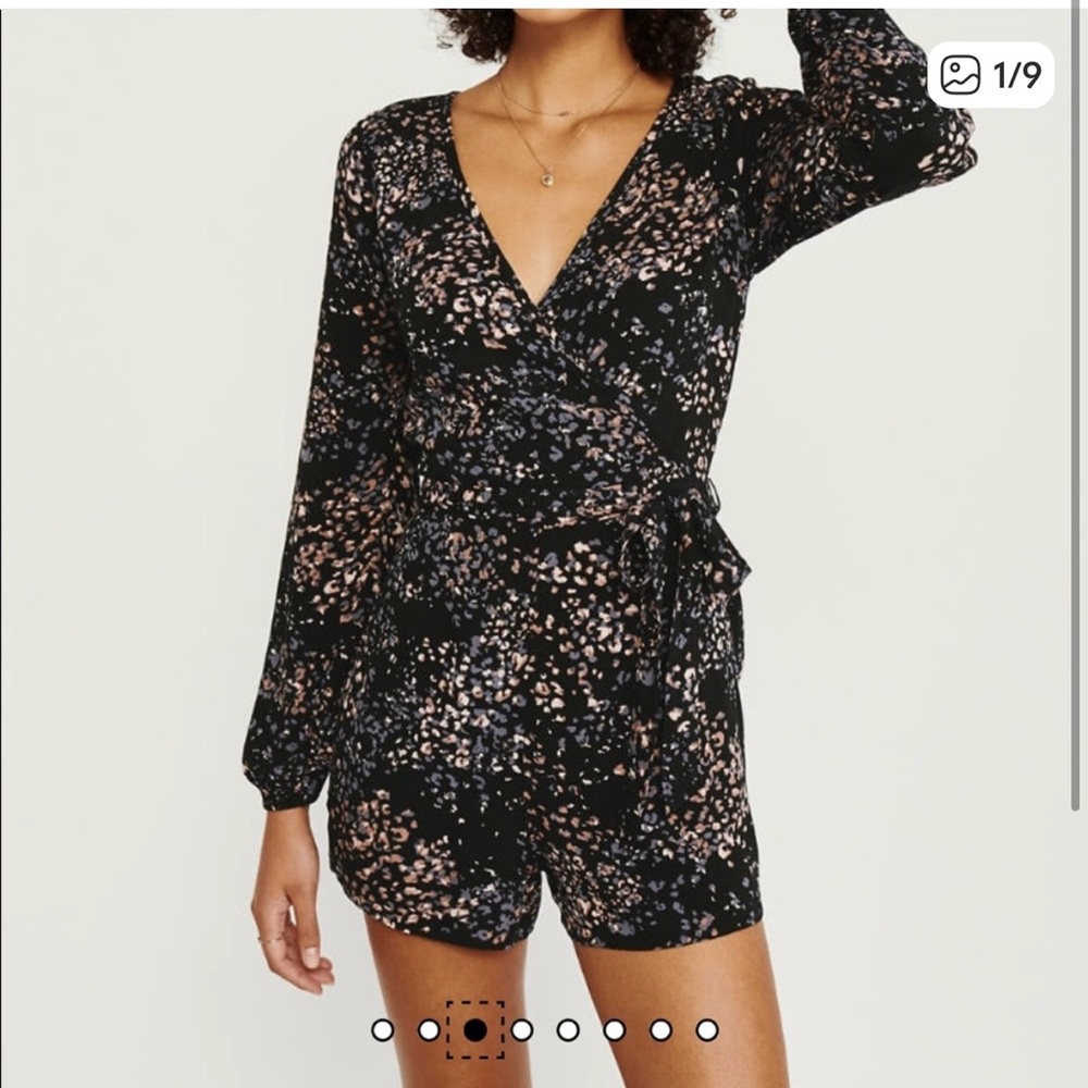 Abercrombie & Fitch Black Long Sleeve Open Back Romper Tie XLP Fall Fashion Boho